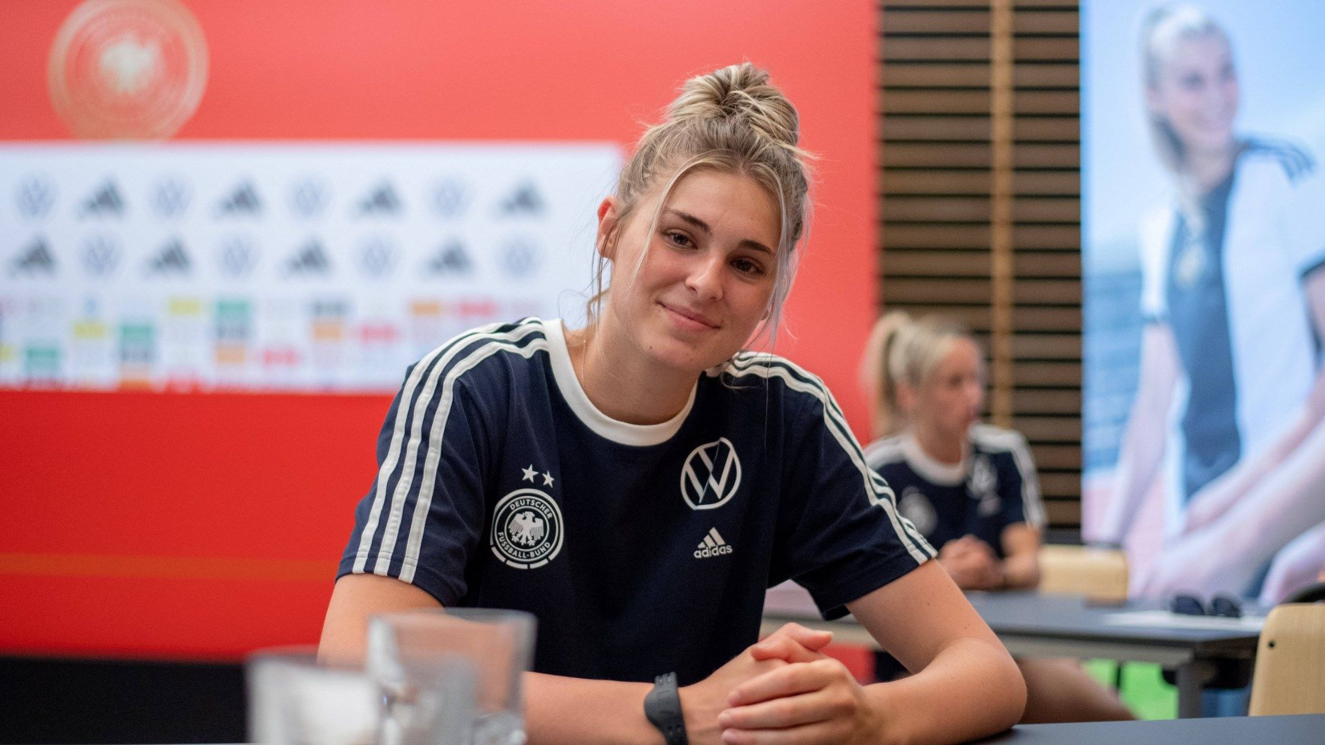 GER ONLY Jule Brand 2023