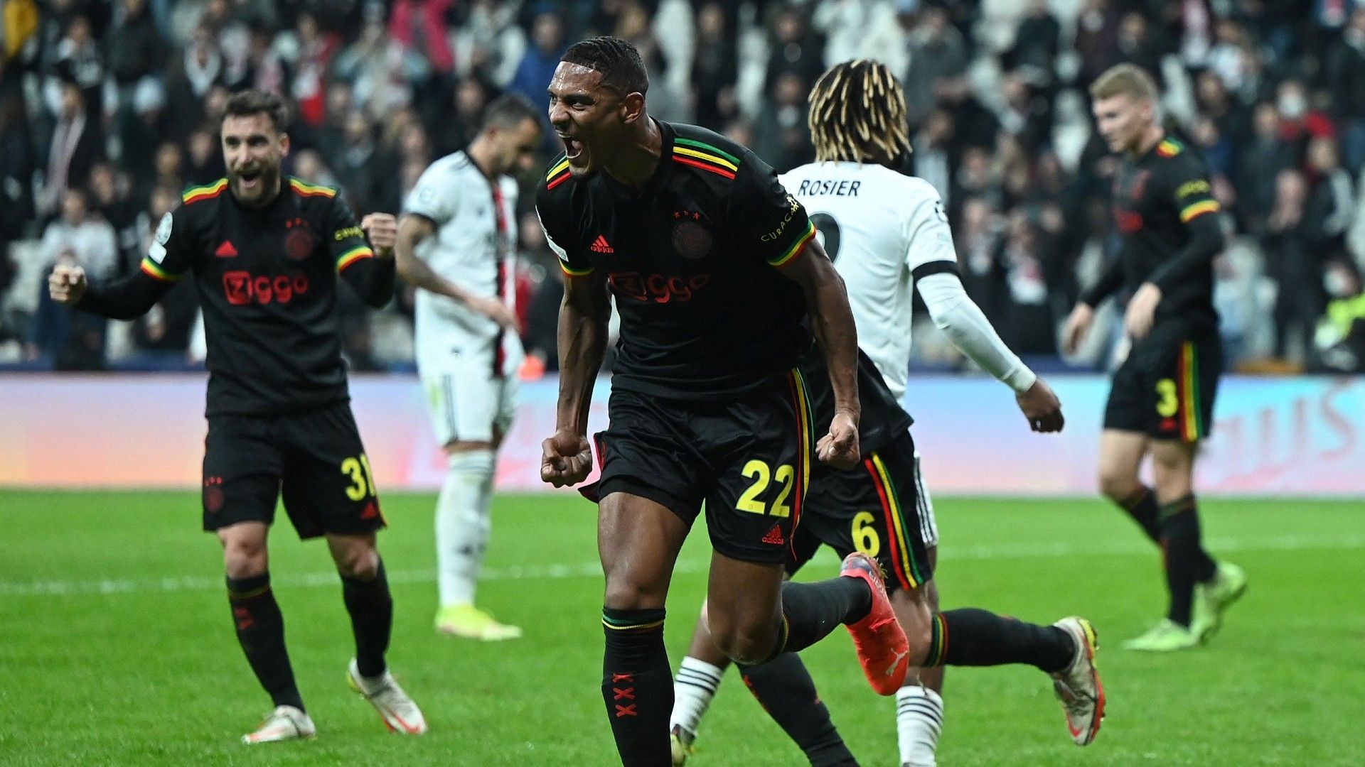 ajax-haller-2021-11-25