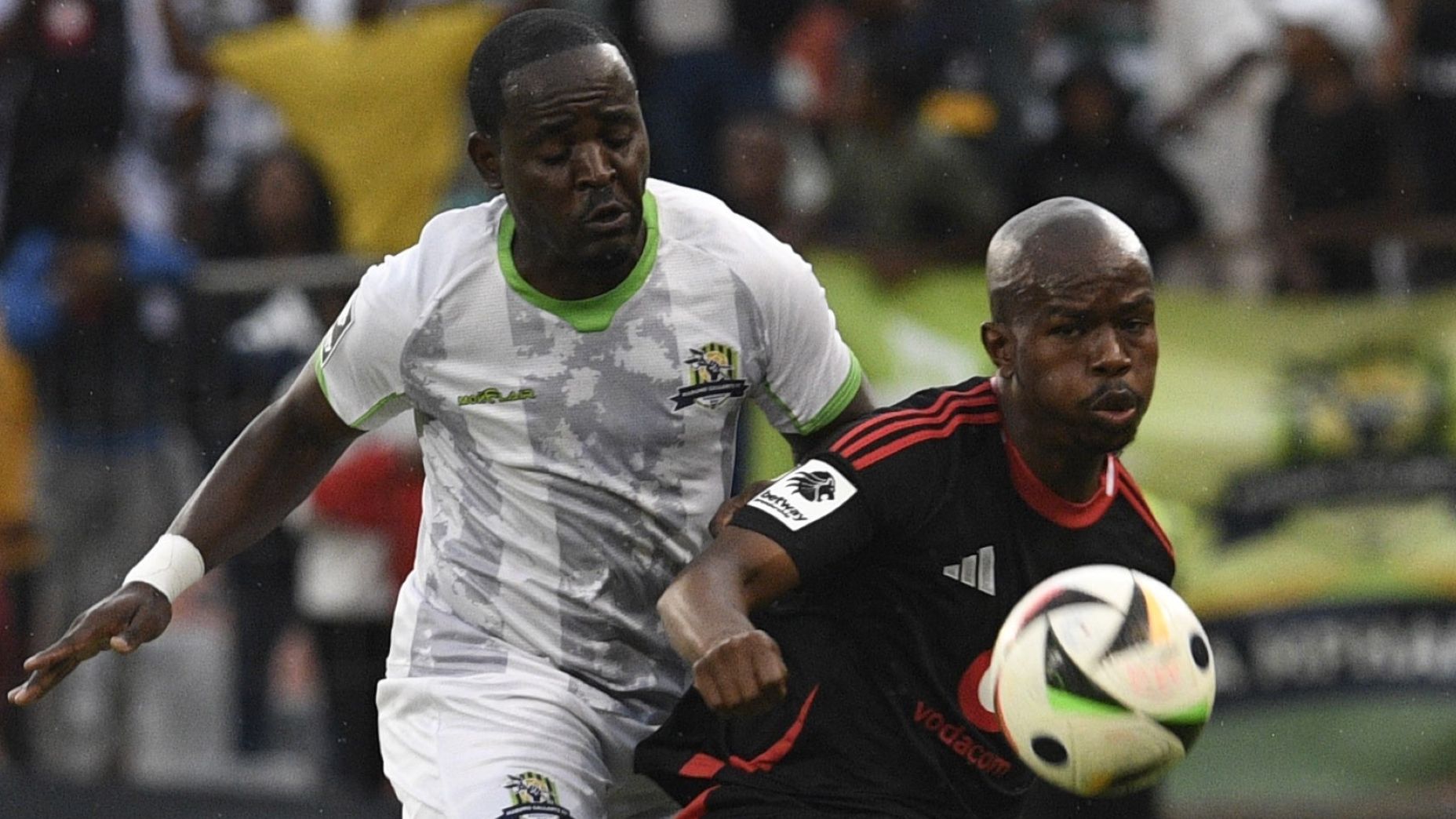 Gabadinho Mhango and Nkosinathi Sibisi, Orlando Pirates vs Marumo Gallants