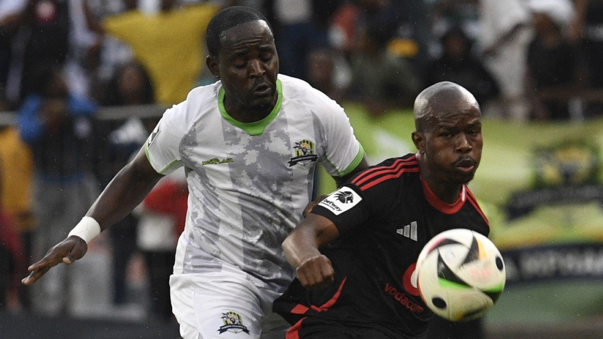 Gabadinho Mhango and Nkosinathi Sibisi, Orlando Pirates vs Marumo Gallants