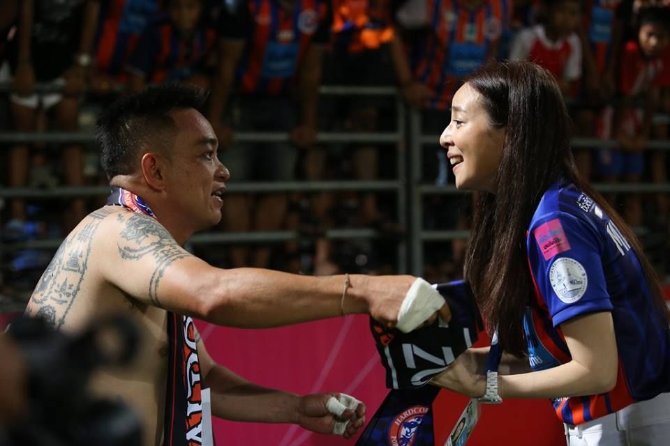 นวลพรรณ ล่ำซำ