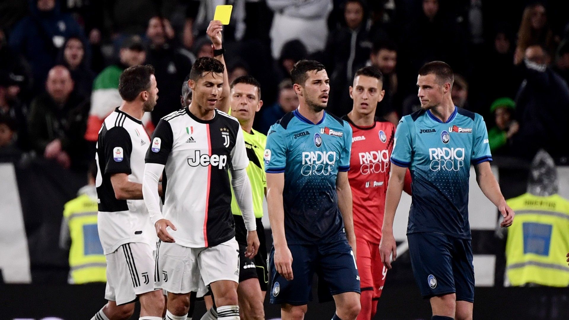 Juventus Atalanta 2019 ronaldo yellow card