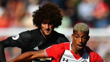 Marouane Fellaini Mario Lemina Manchester United 2017