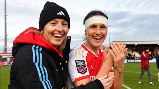 Lotte Wubben-Moy Leah Williamson Arsenal