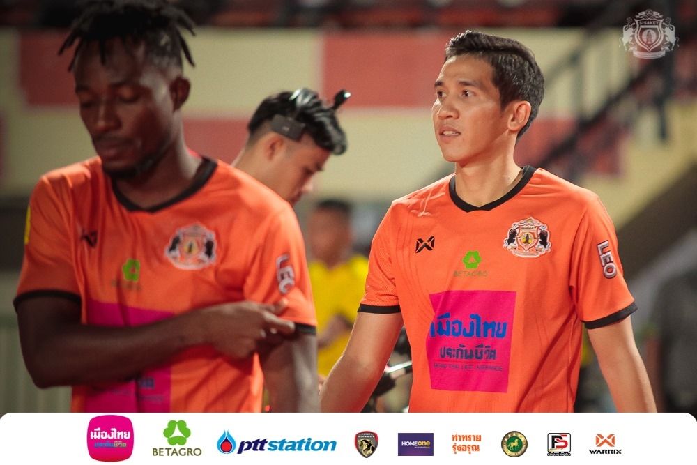 กานต์นรินทร์ ถาวรศักดิ์