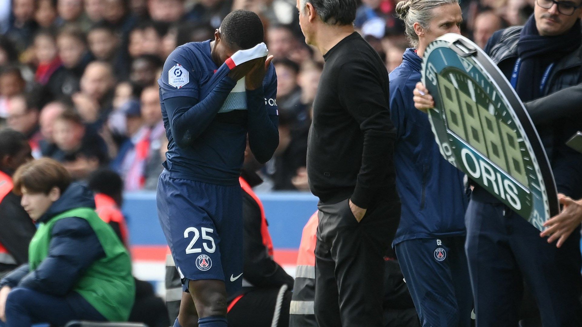 Nuno Mendes PSG 2022-23