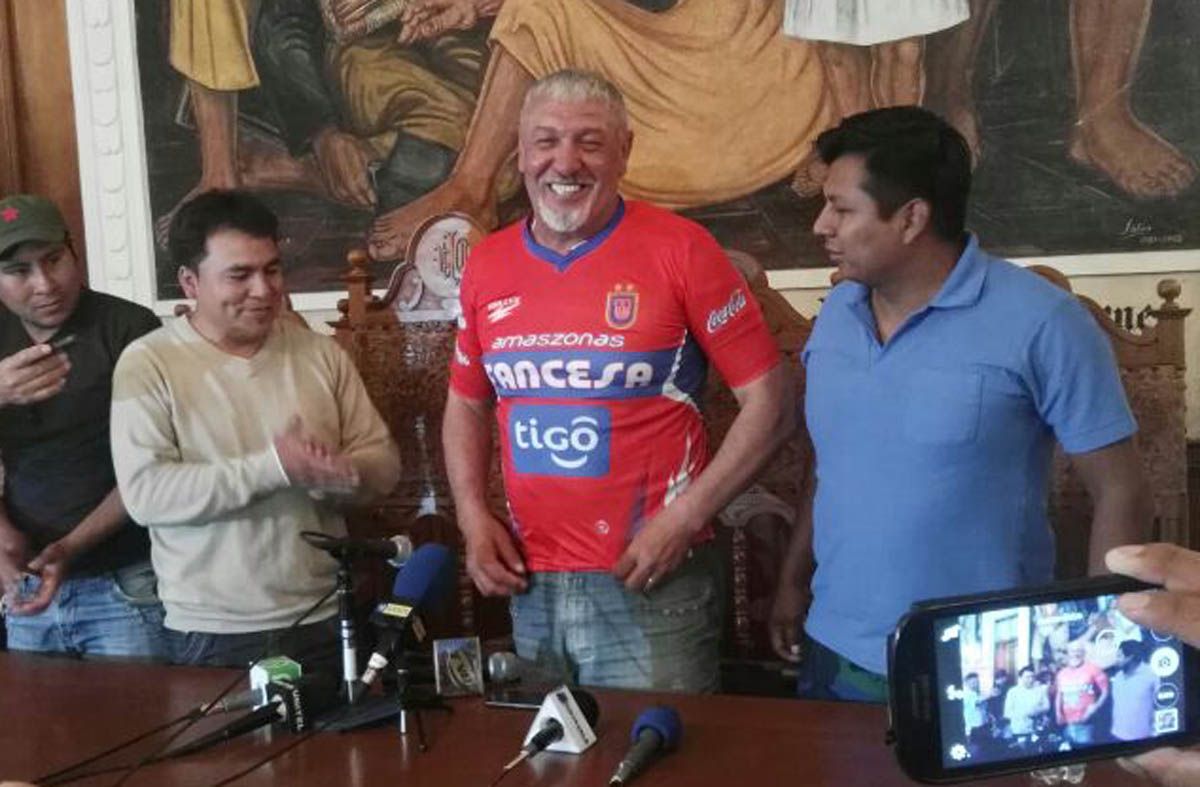 Óscar Sanz, Universitario