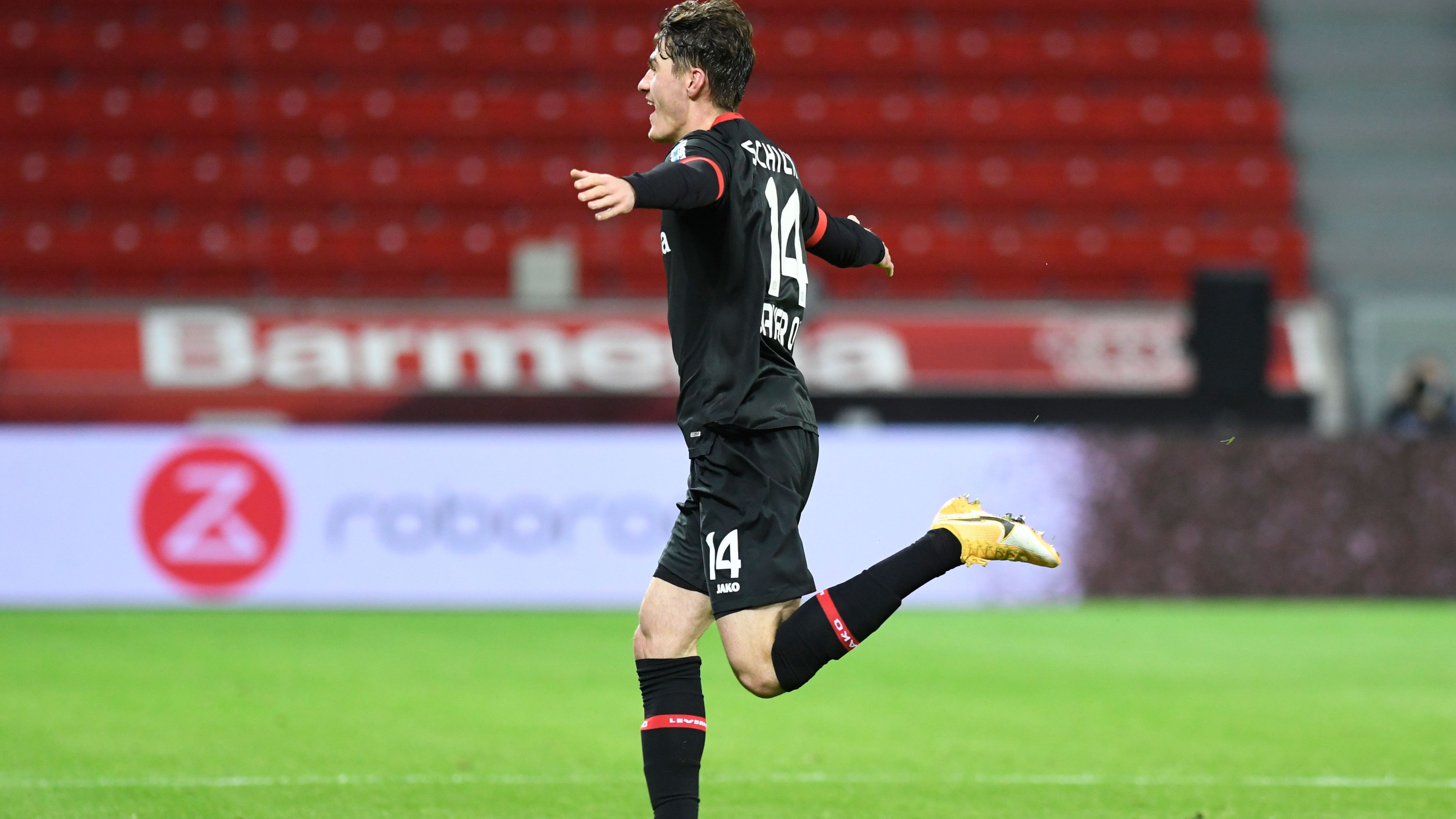 PATRICK SCHICK Bayer Leverkusen FC Bayern München 191220