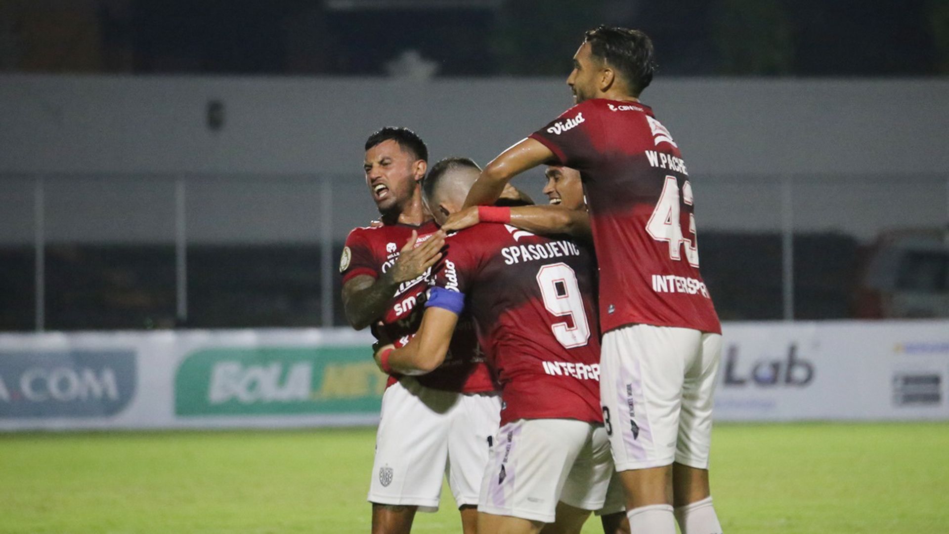 Selebrasi Bali United vs Madura United