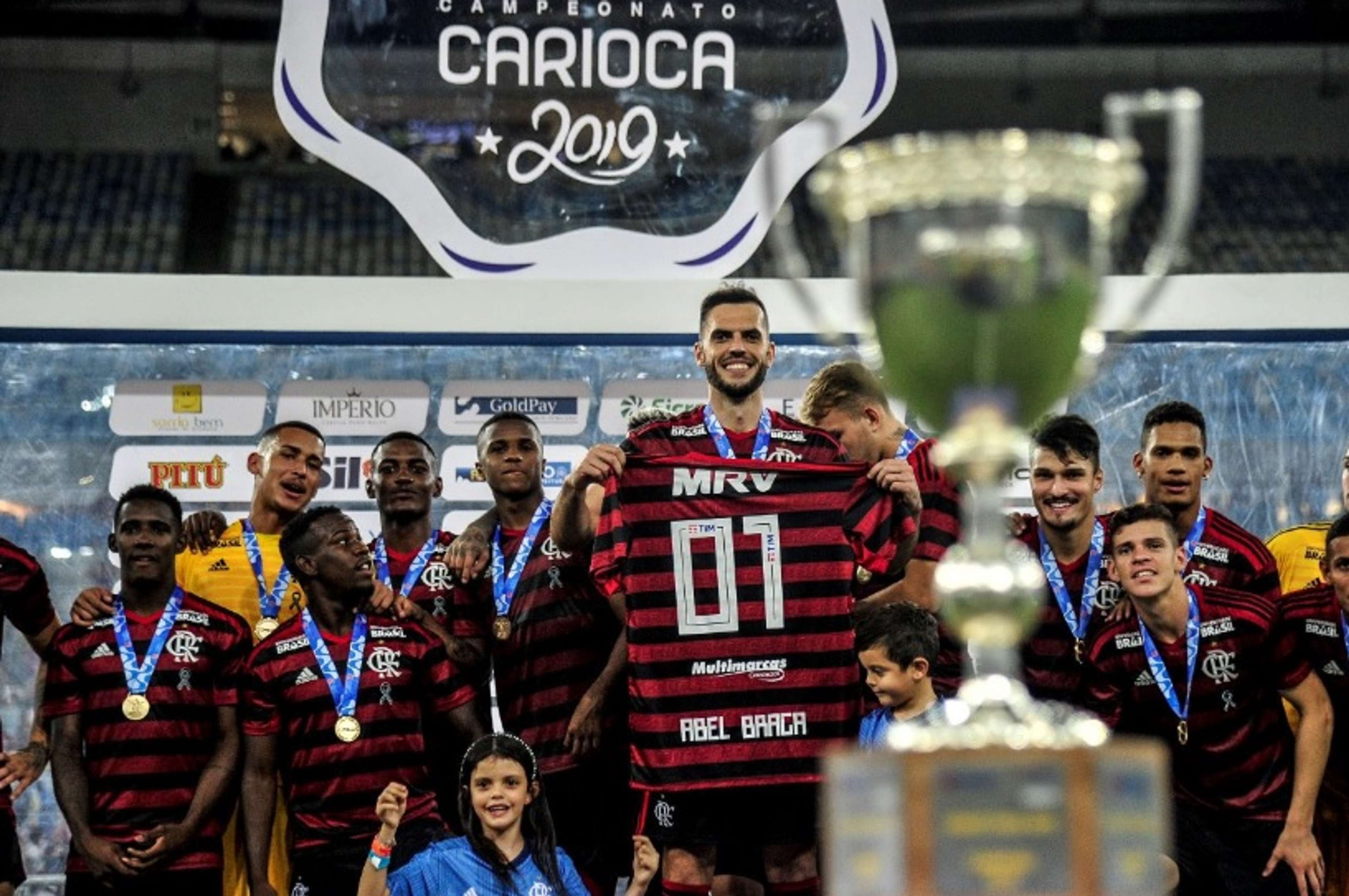 Flamengo comemora título da Taça Rio 2019 após superar o Vasco