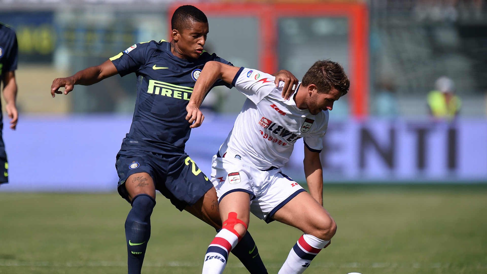 2017-09-16-internazionale-dalbert-henrique