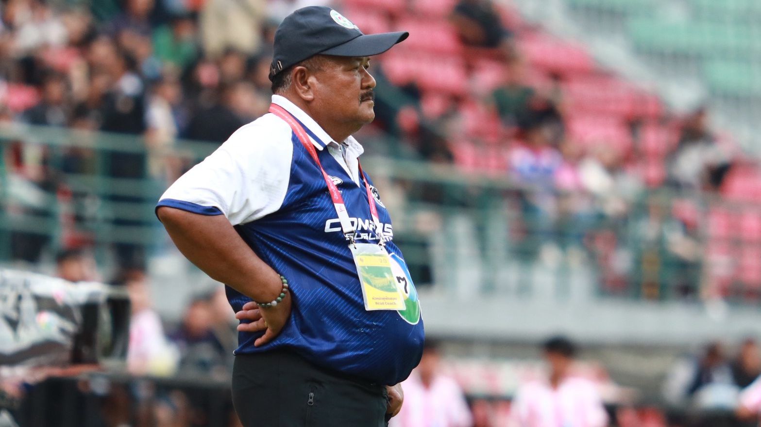 อ.สกล เกลี้ยงประเสริฐ