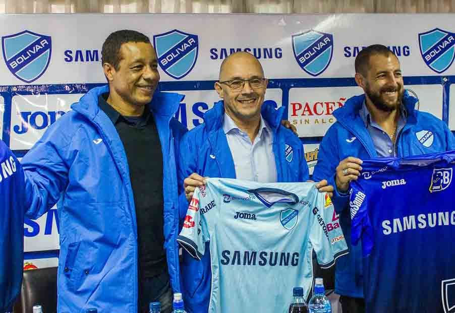 Alfredo Arias, Bolívar