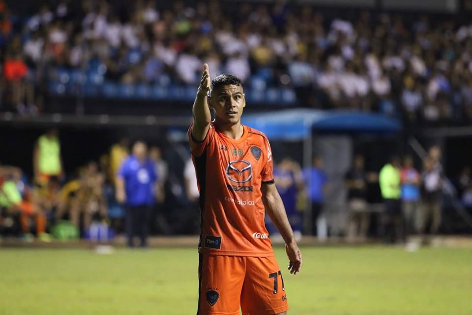 เลอันโดร อัสซัมเซา