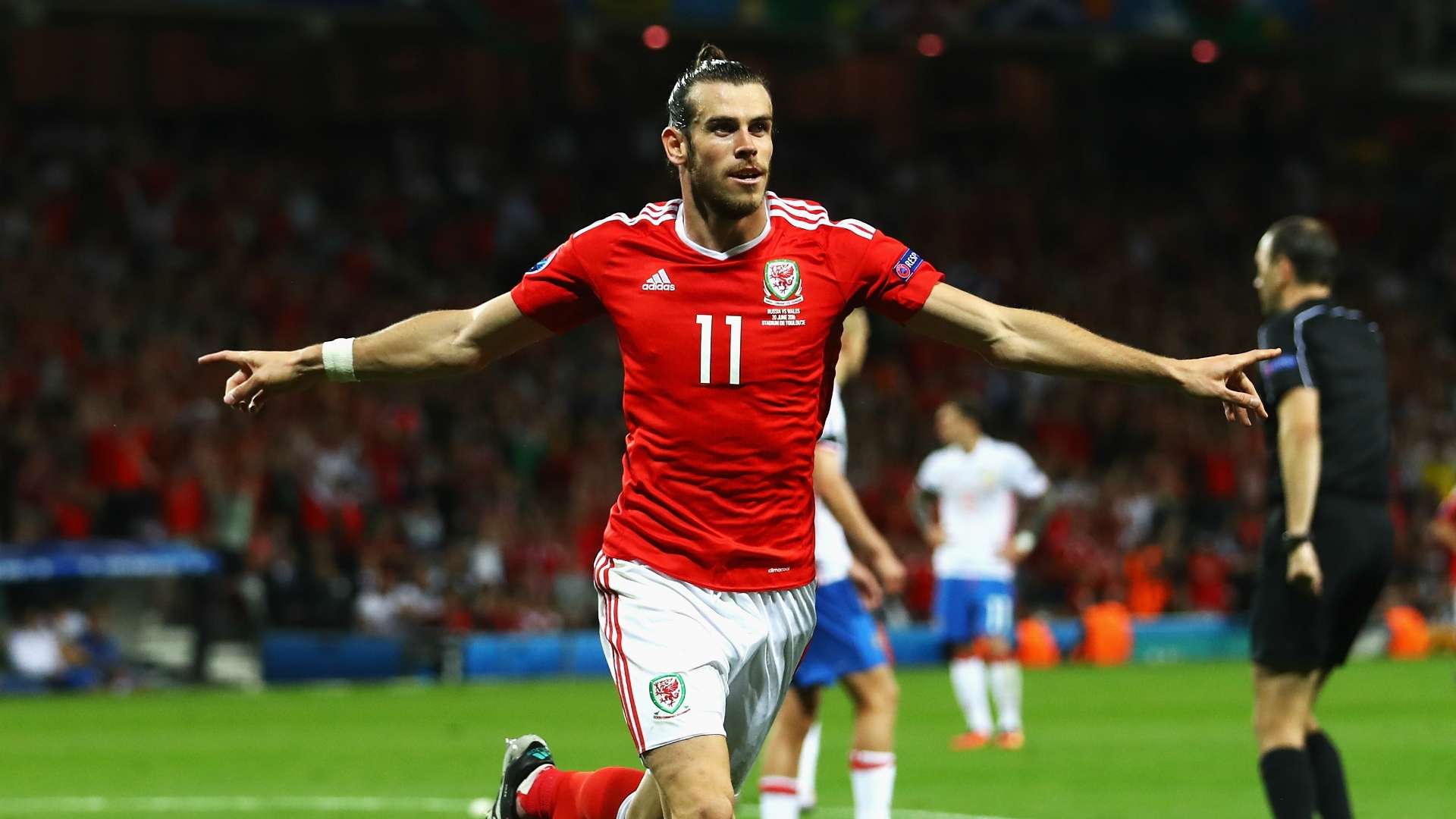 Gareth Bale Russia v Wales Euro 2016 20062016