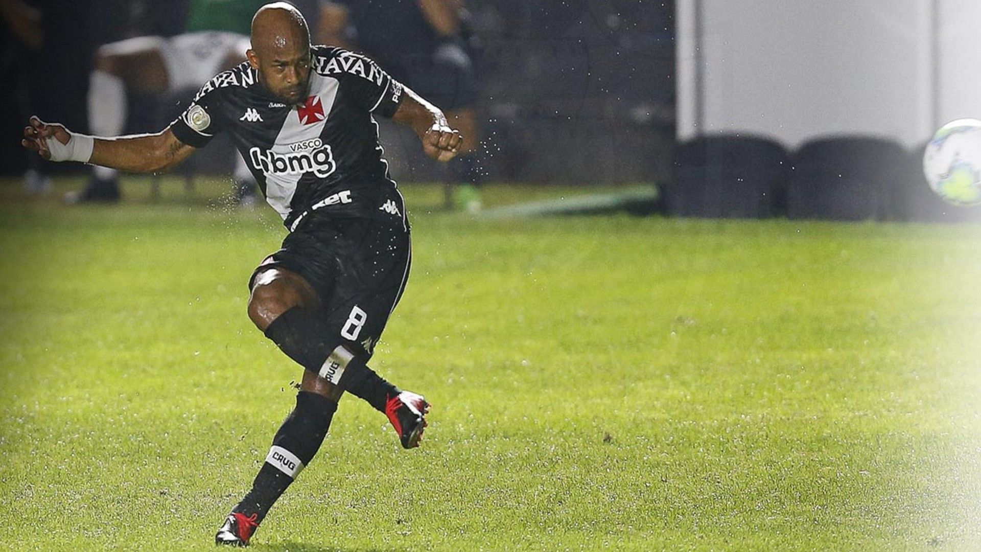 Fellipe Bastos Vasco Sport Brasileirão 13 08 2020