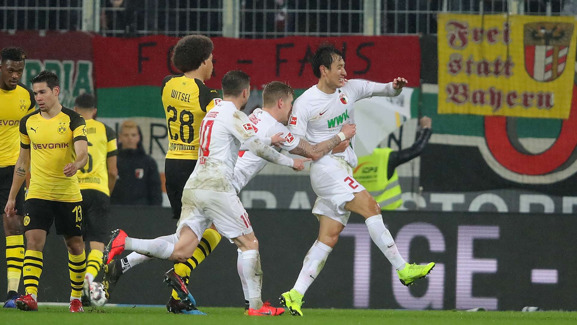 2019-03-02 Ji Dong-Won Augsburg Dortmund