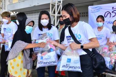 มูลนิธิมาดามแป้ง 2