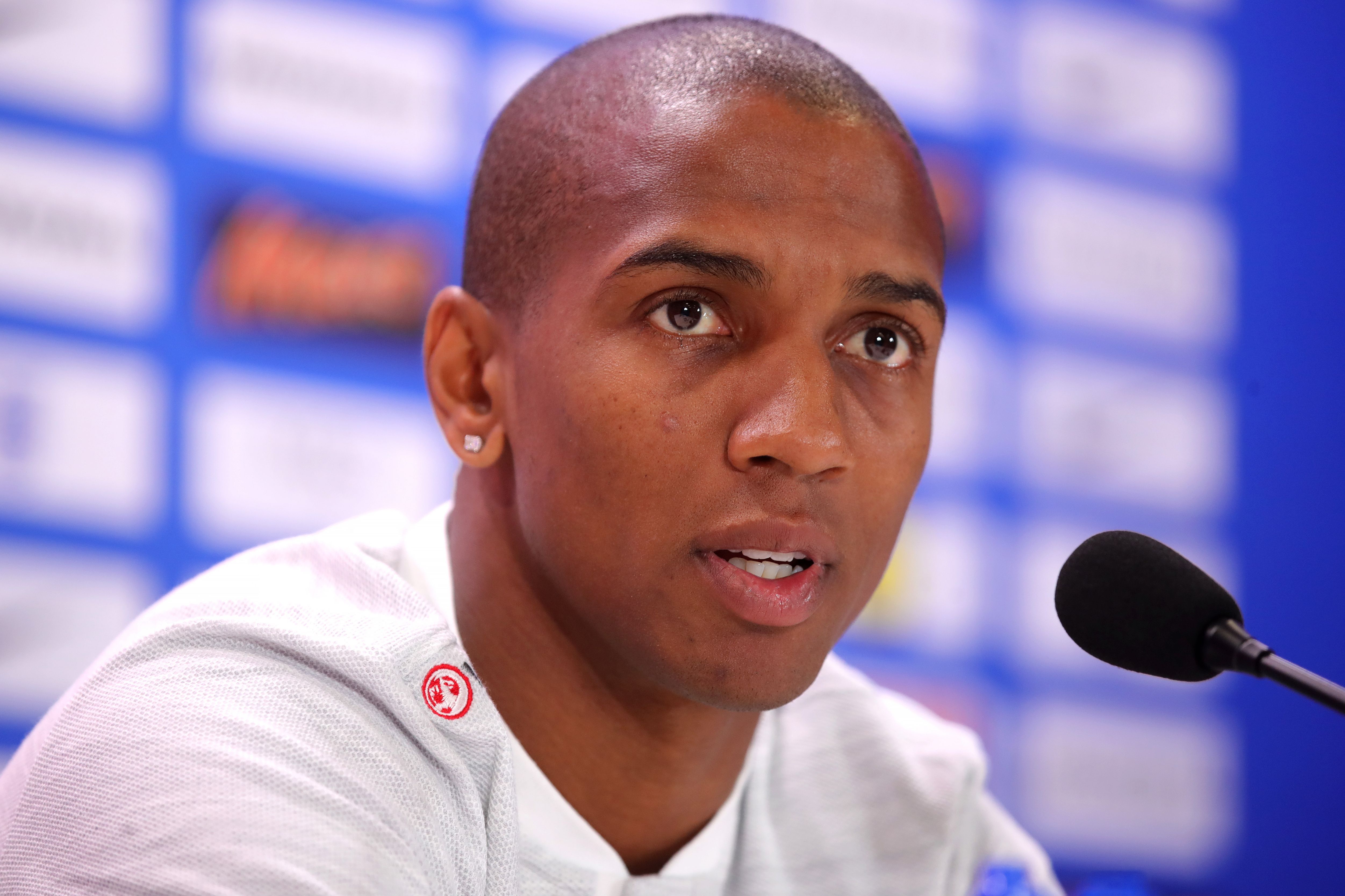 Ashley Young Inglaterra 0907