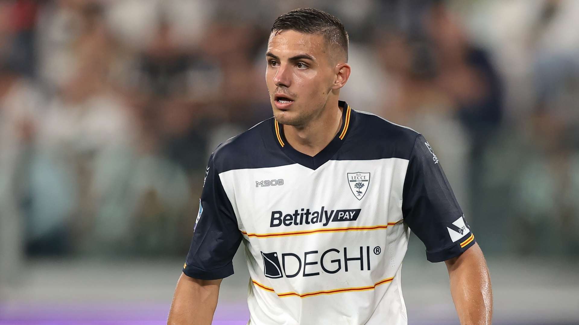 Nikola Krstovic Lecce