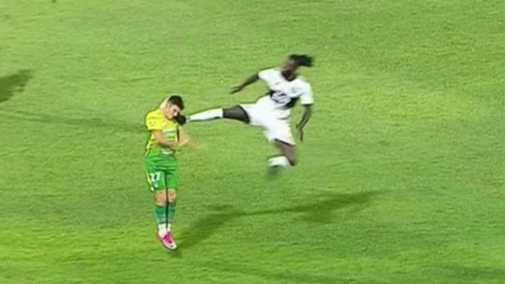 captura Adebayor Olimpia Defensa y justicia Libertadores 11032020