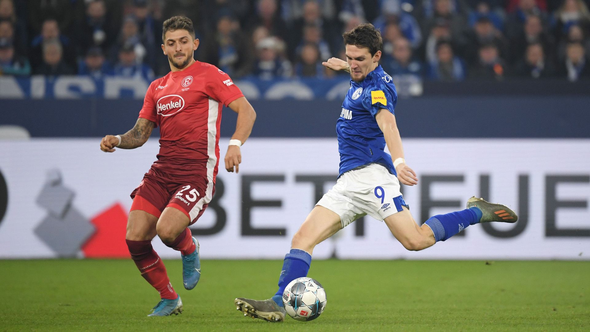 ONLY GERMANY Düsseldorf Schalke 09.11.2019
