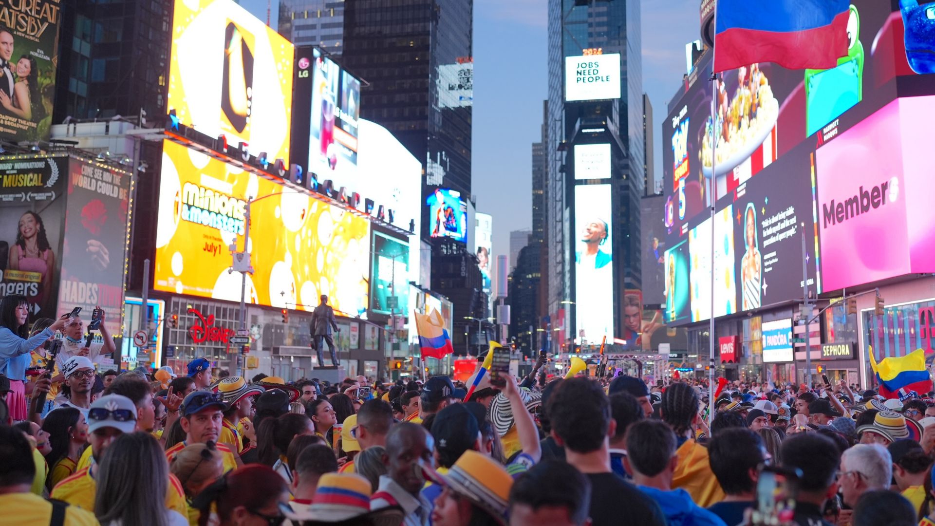 Colombia fans Times Square