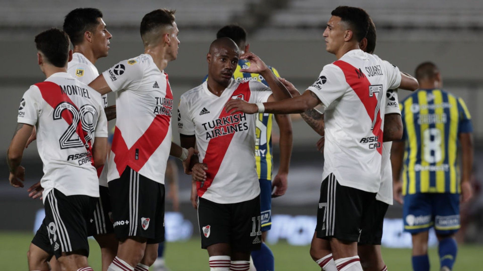 Gol Nicolás de la Cruz River
