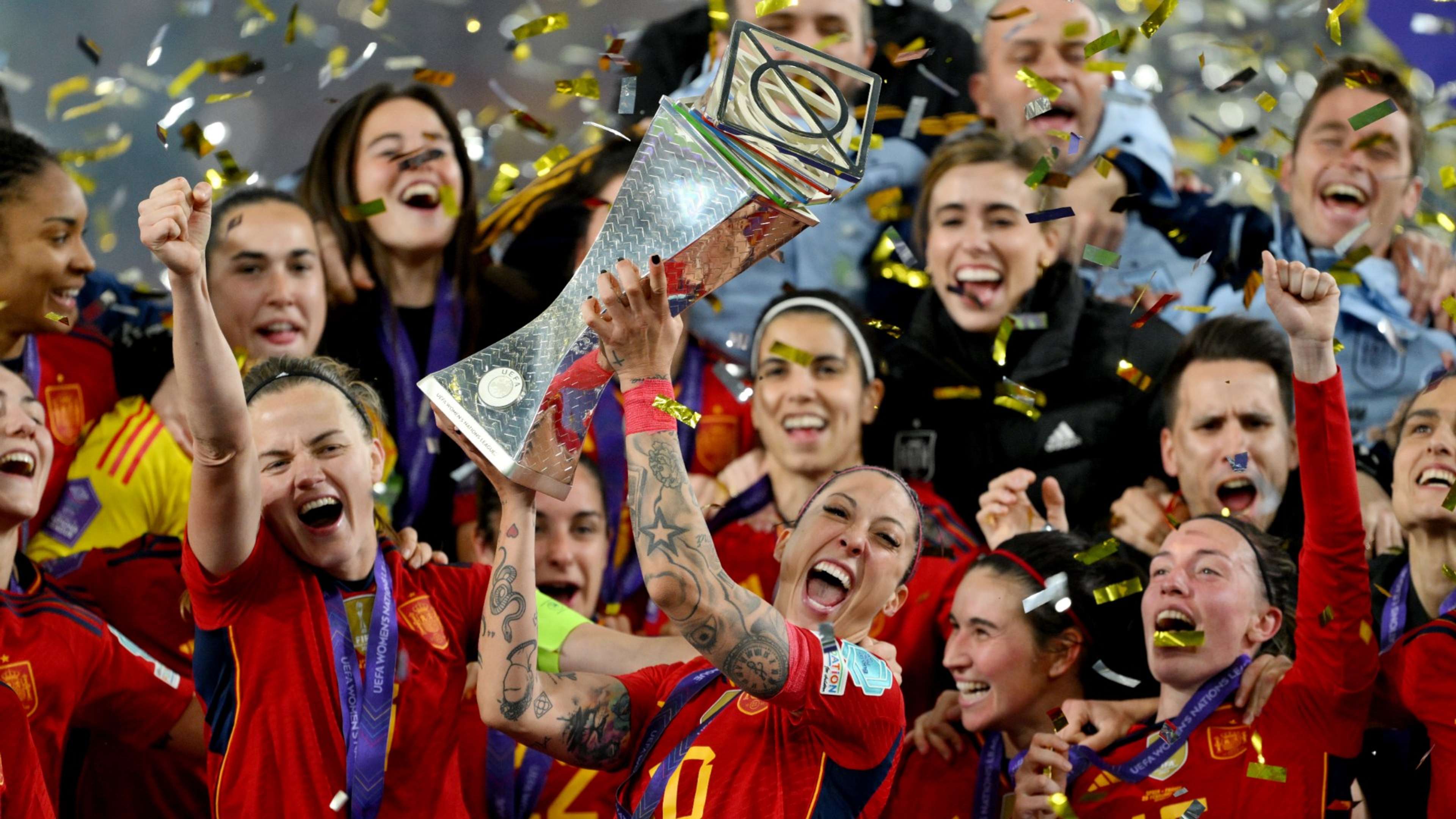 Spain women Nations League trophy