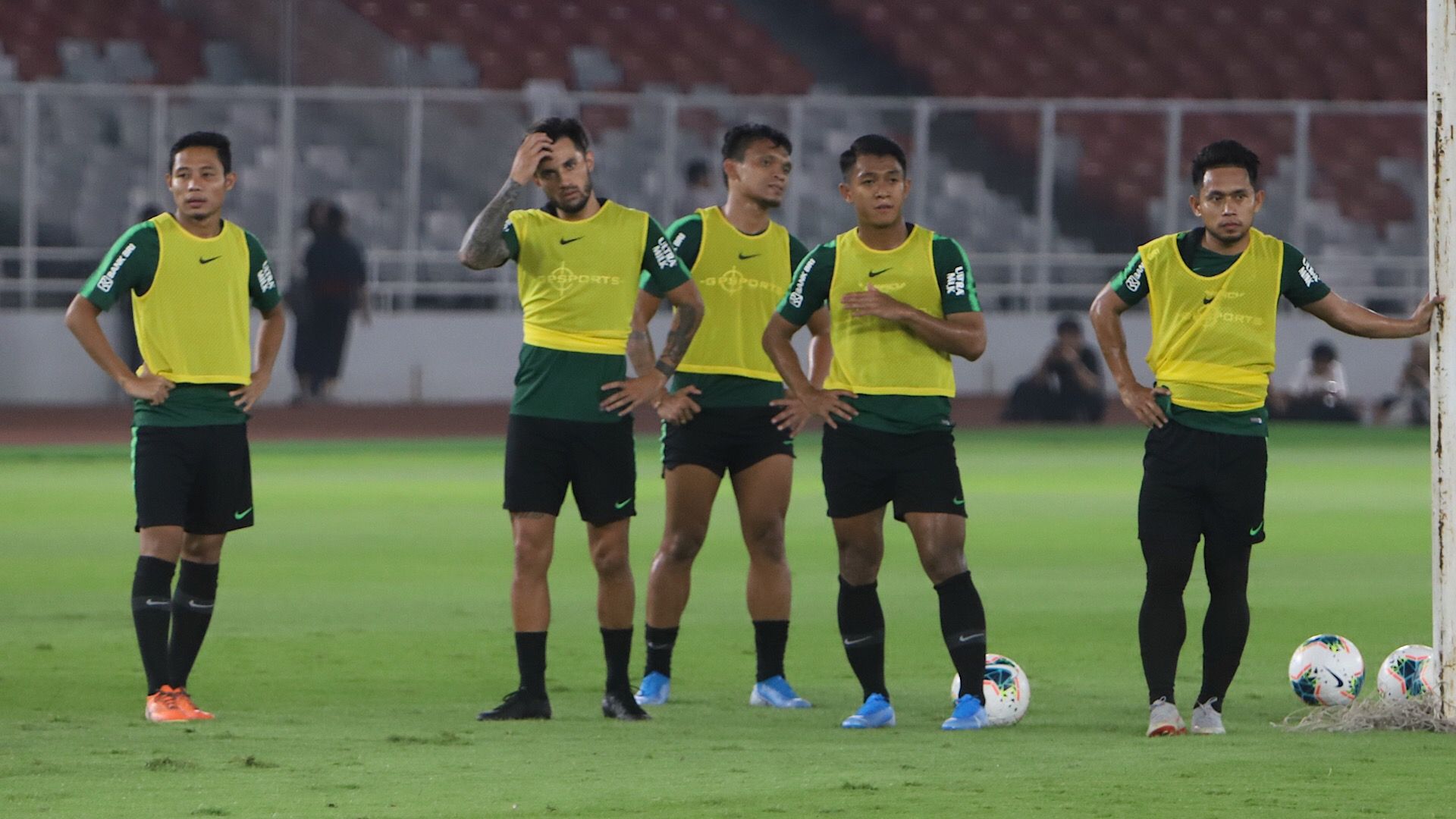 Evan Dimas, Stefano Lilipaly, Ferdinand Sinaga, Febri Hariyadi, Andik Vermansah - Indonesia