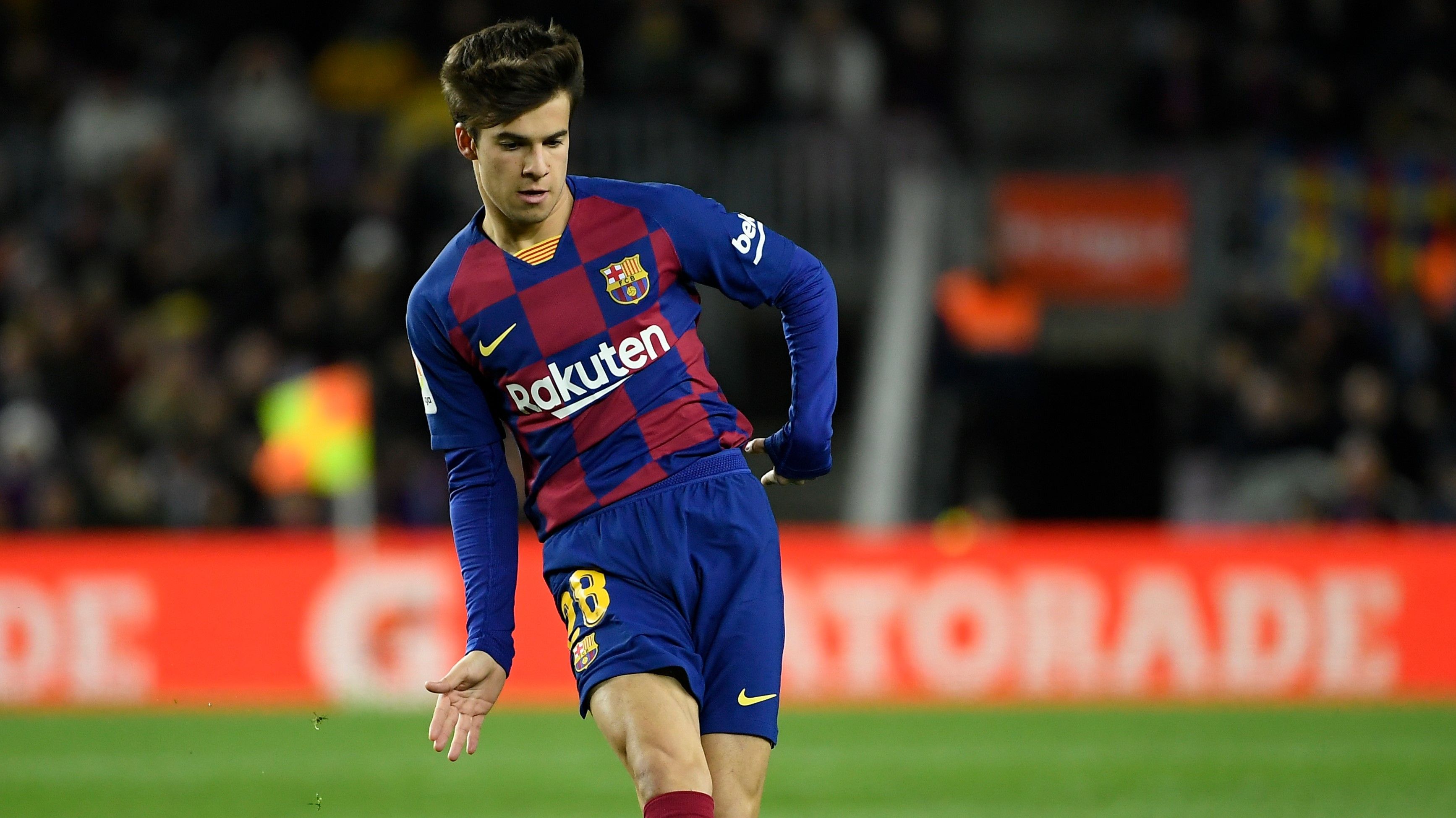 Riqui Puig Barcelona Granada LaLiga 19012020