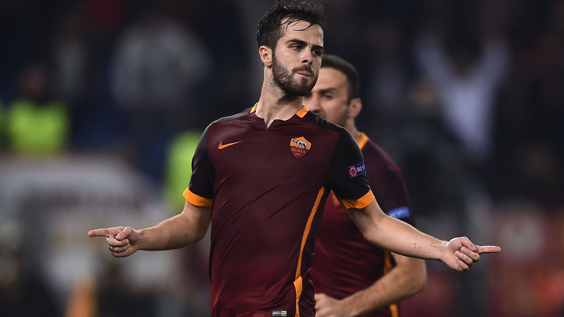 Miralem Pjanic Roma Bayer Leverkusen Champions League