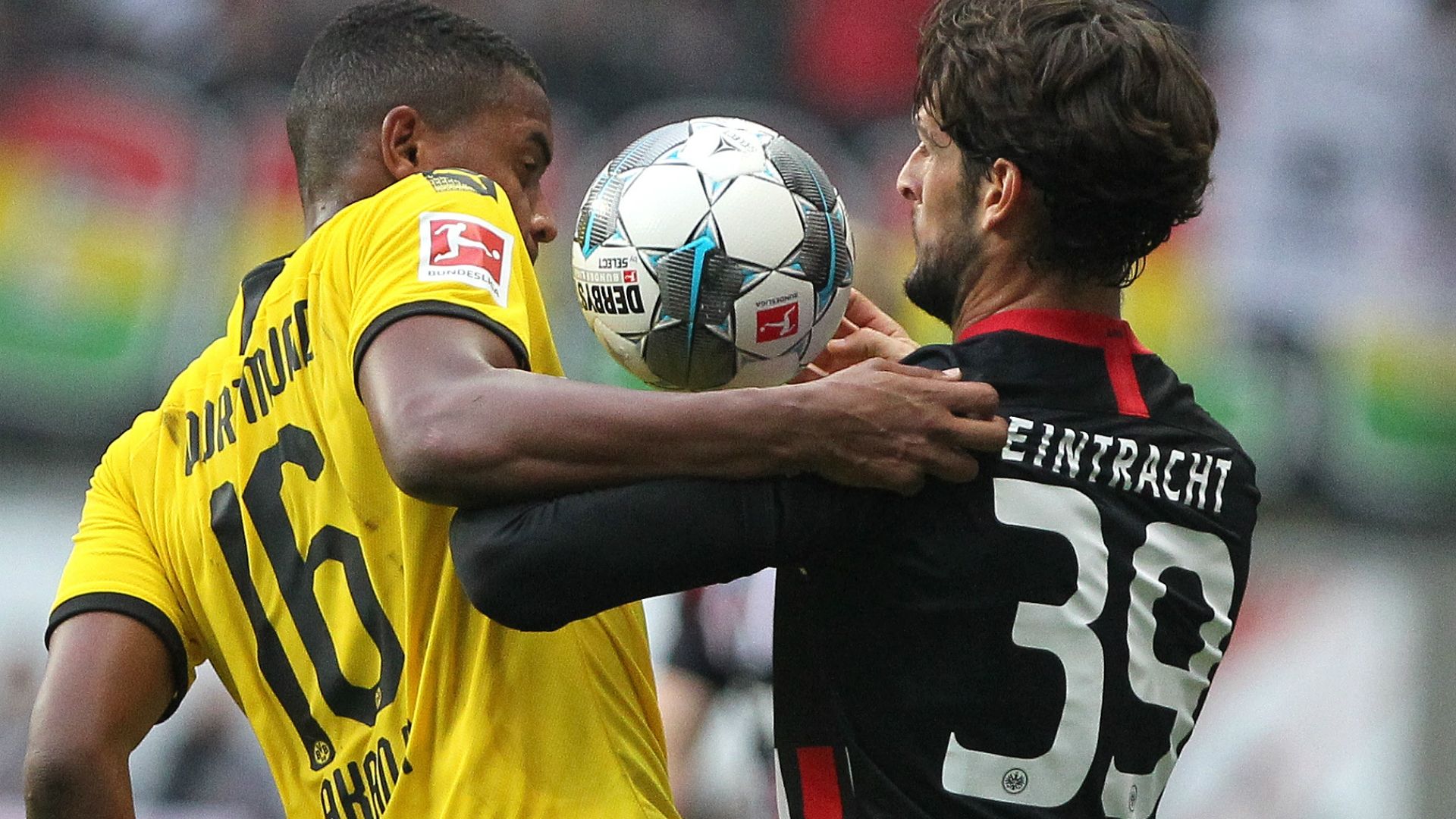 Manuel Akanji Paciencia BVB SGE 2019