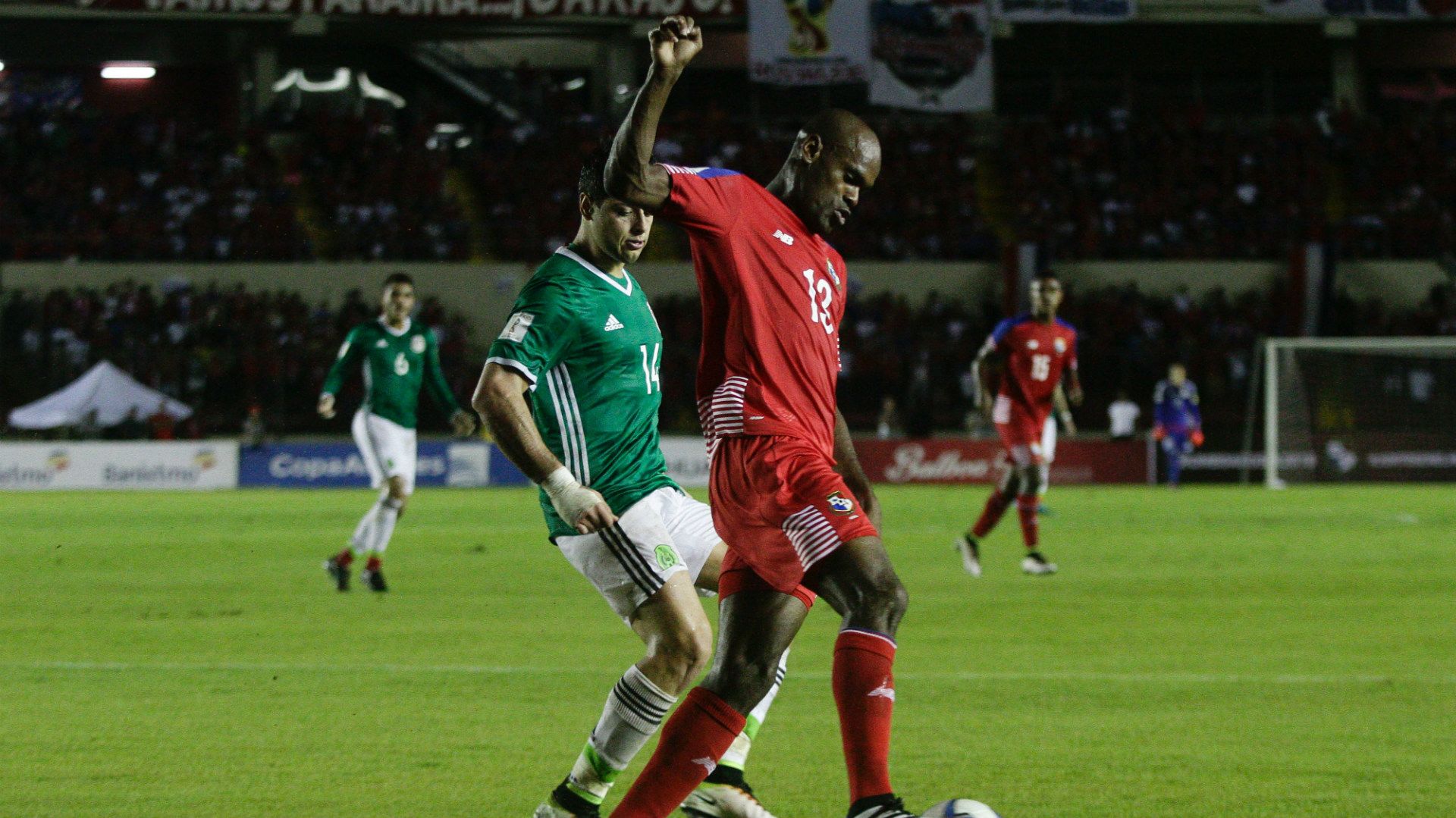 Adolfo Machado Panama Chicharito Mexico