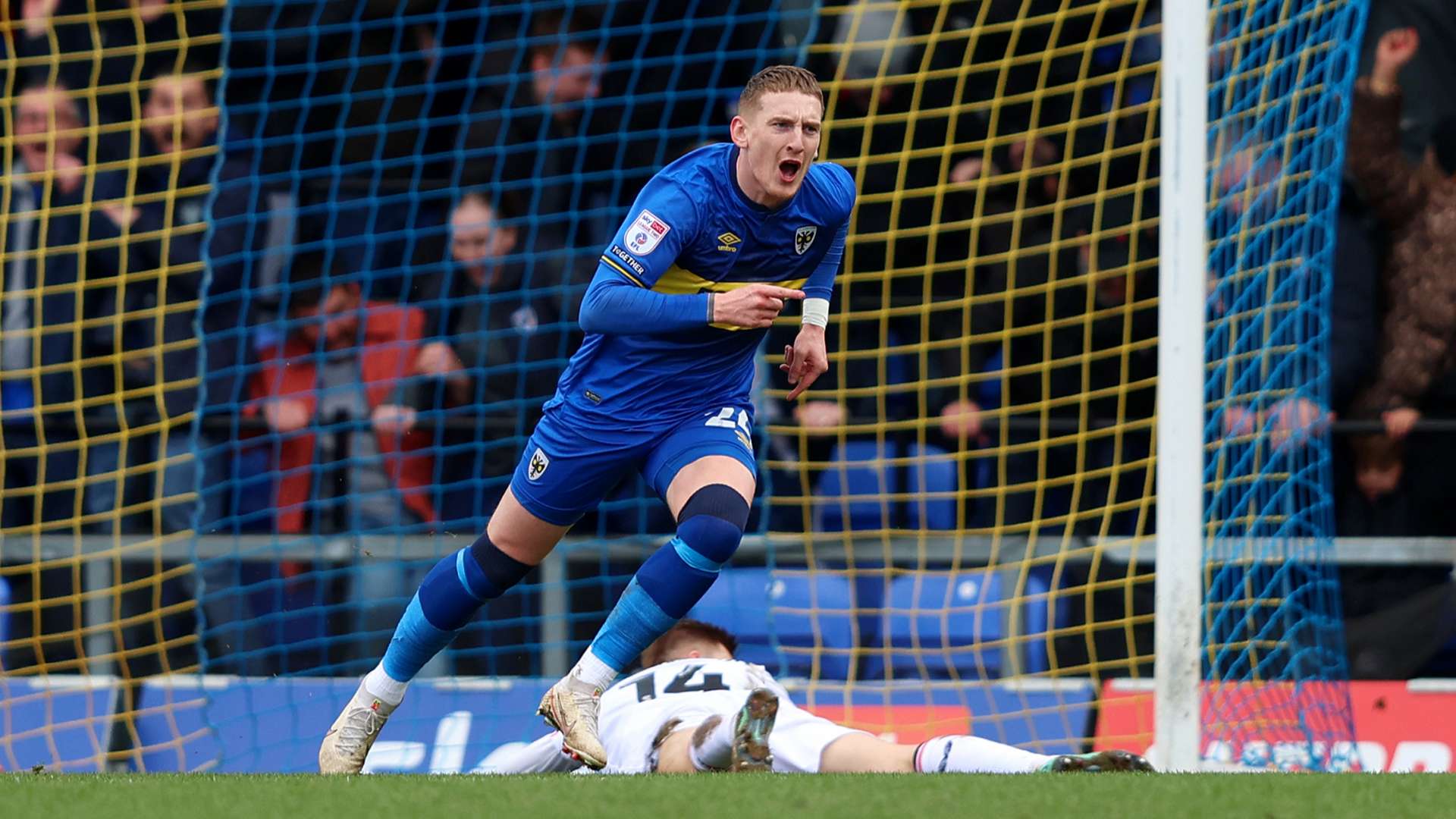 Ronan Curtis AFC Wimbledon 2023-24