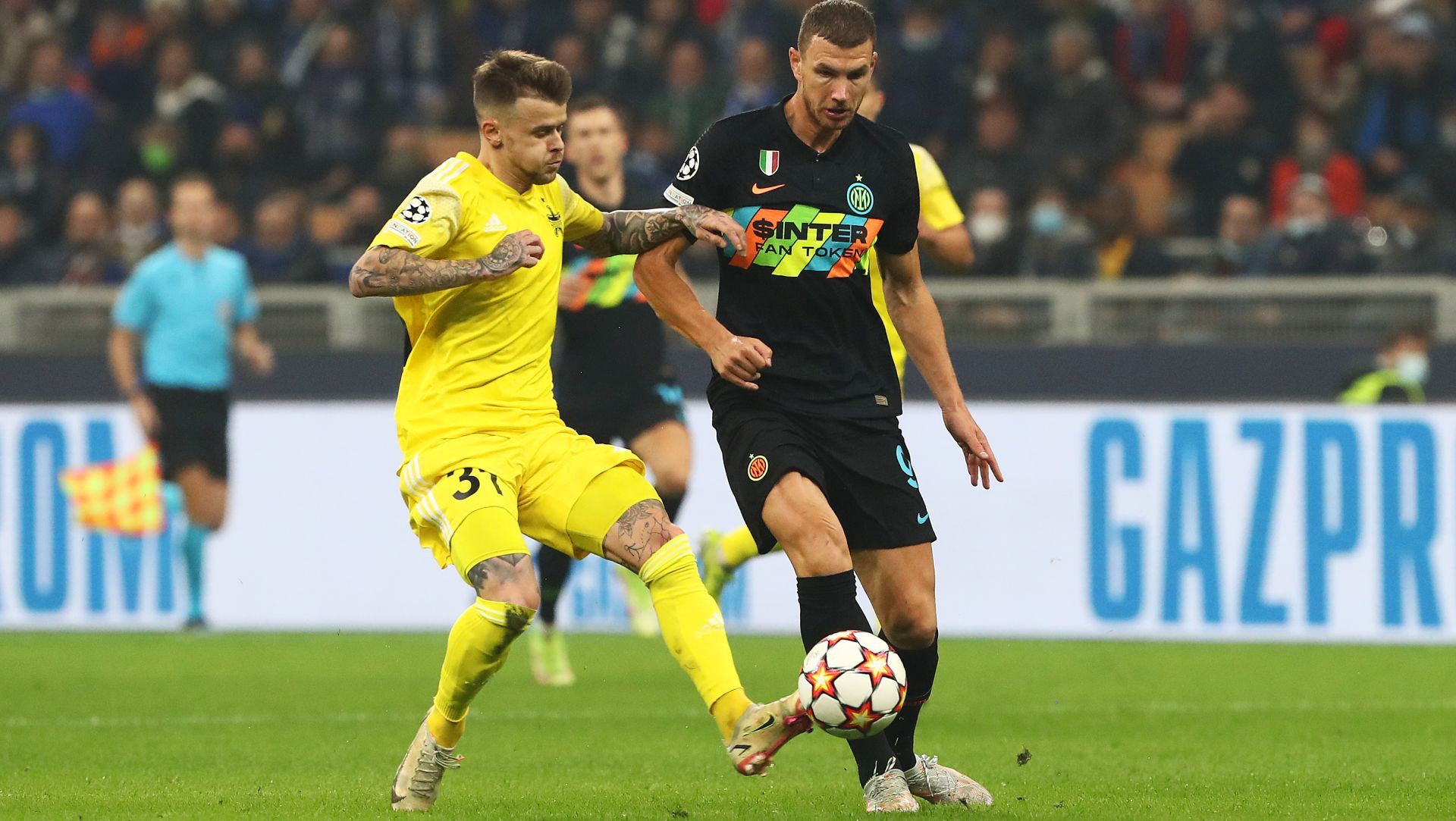 Dzeko Inter Sheriff 2021 2022