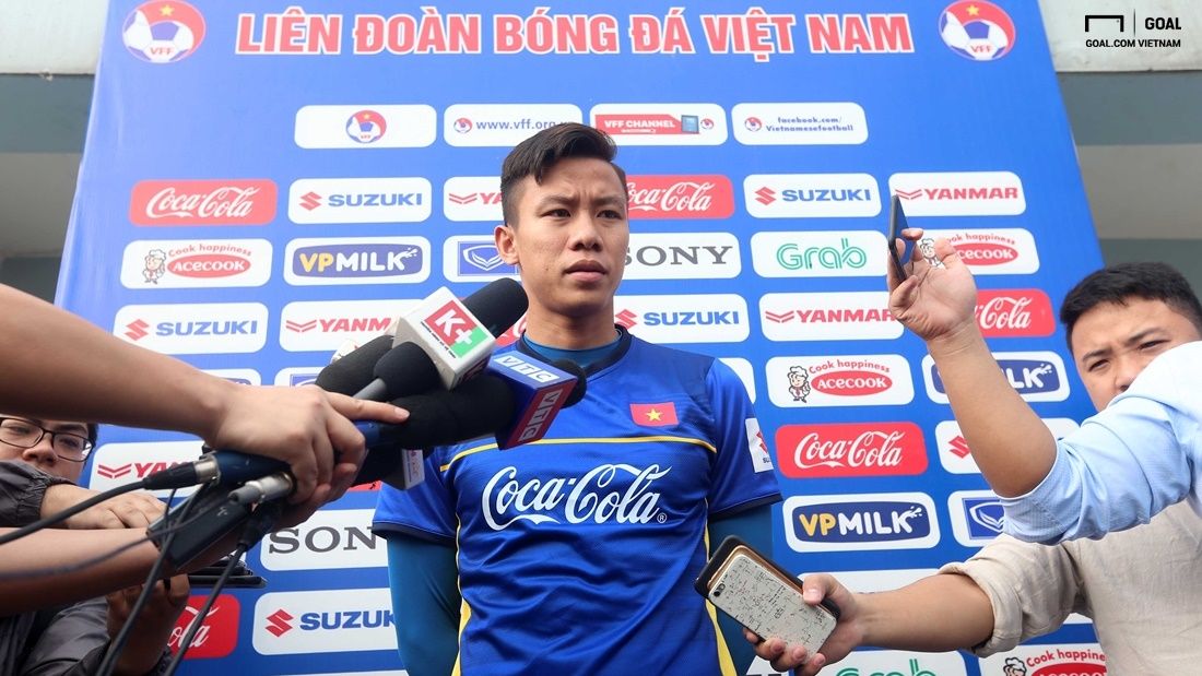 Tuyển Việt Nam tập luyện sáng 21/12