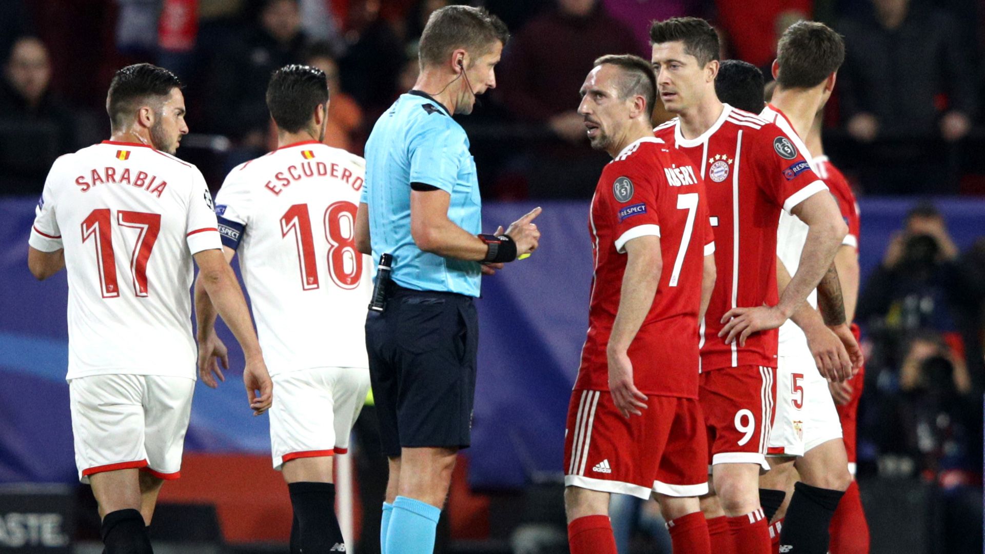 Franck Ribery Robert Lewandowski FC Bayern Sevilla