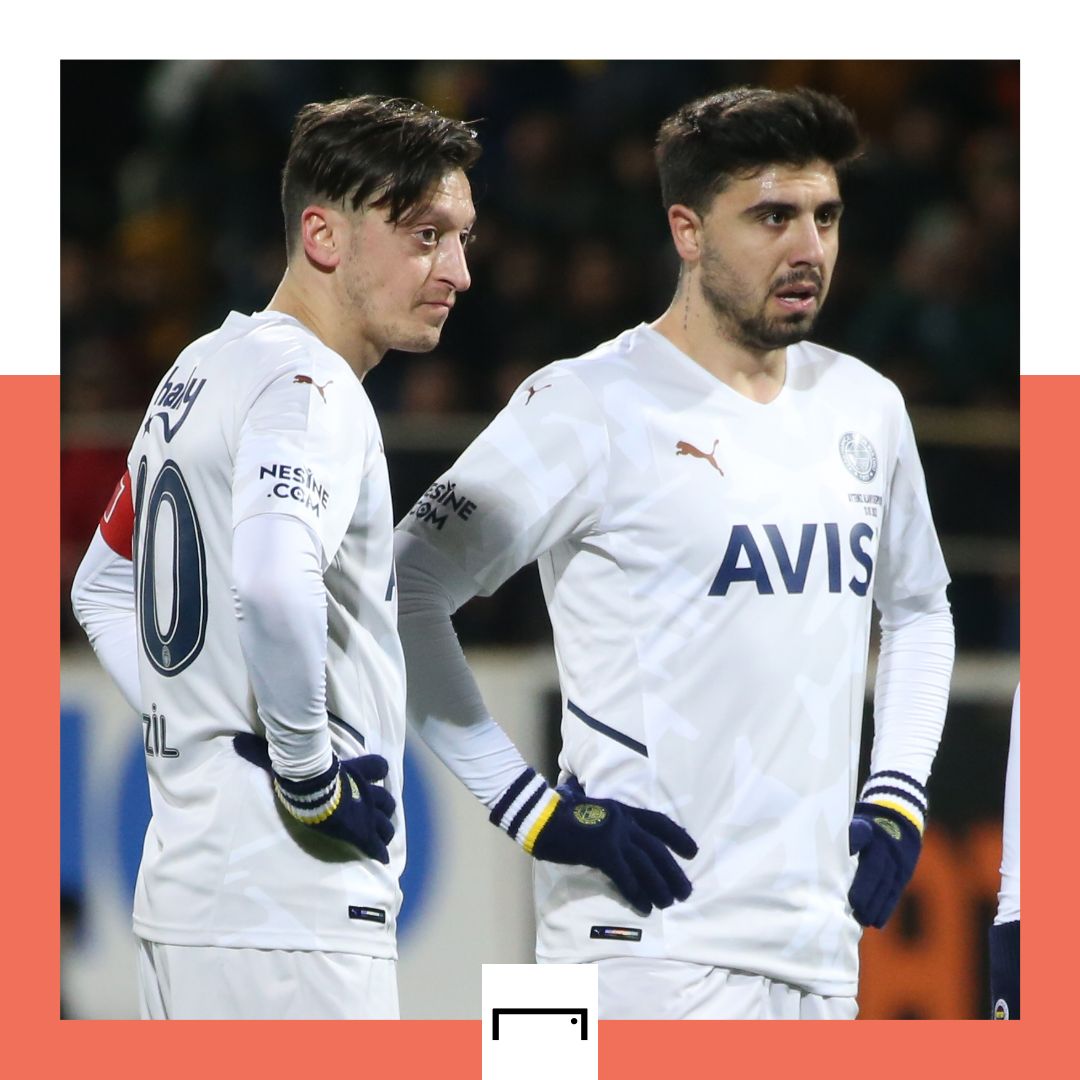 Mesut Özil & Ozan Tufan