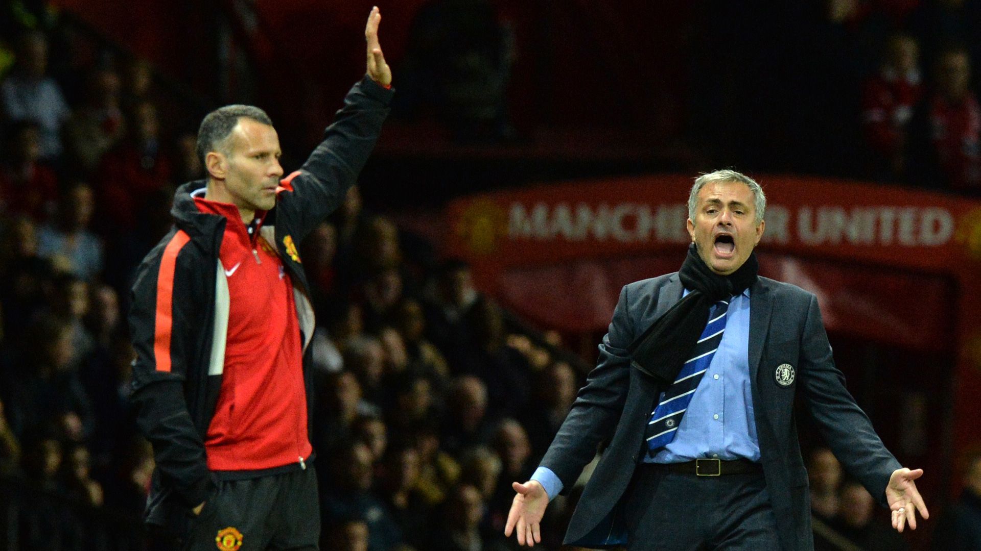 ryan giggs jose mourinho manchester united chelsea premier league 10262014