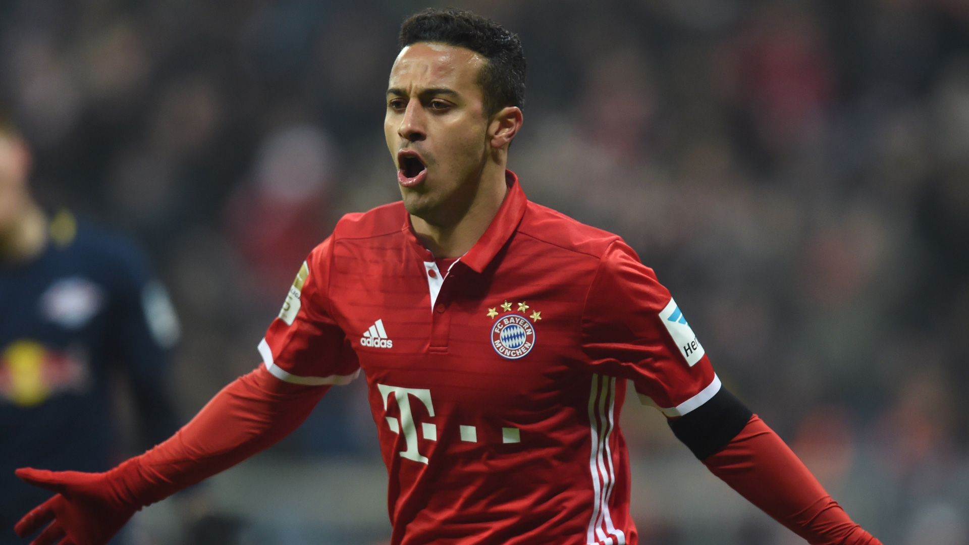 Thiago Alcantara FC Bayern 21122016
