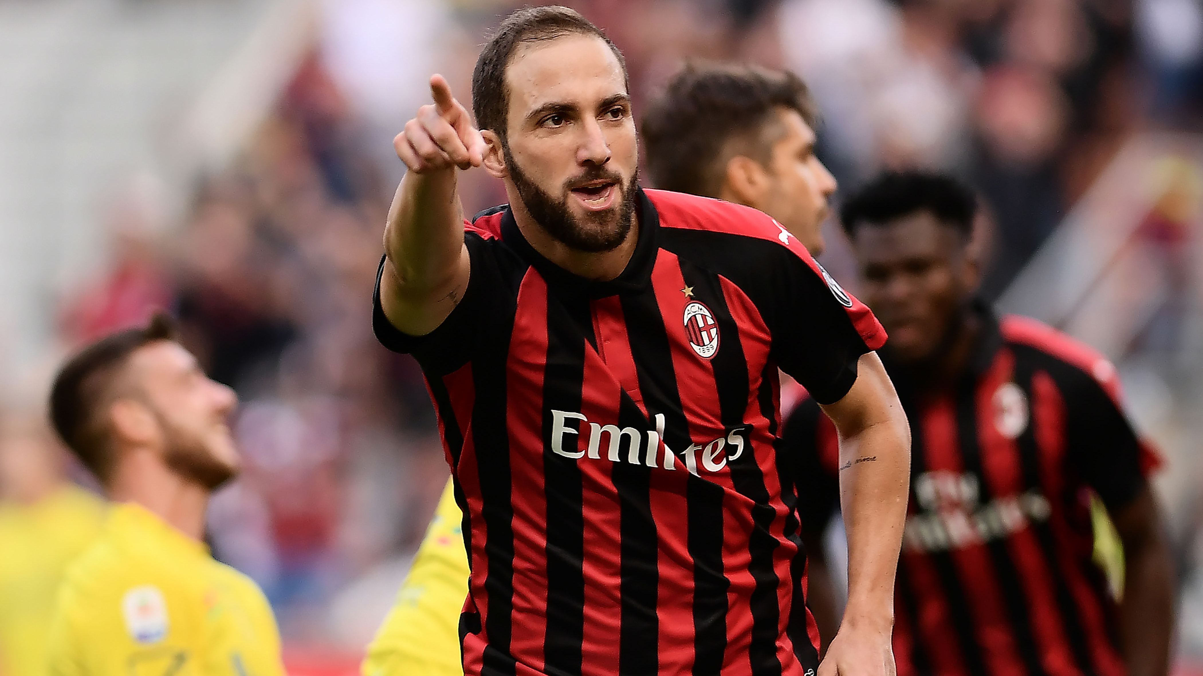 Higuain Milan Chievo