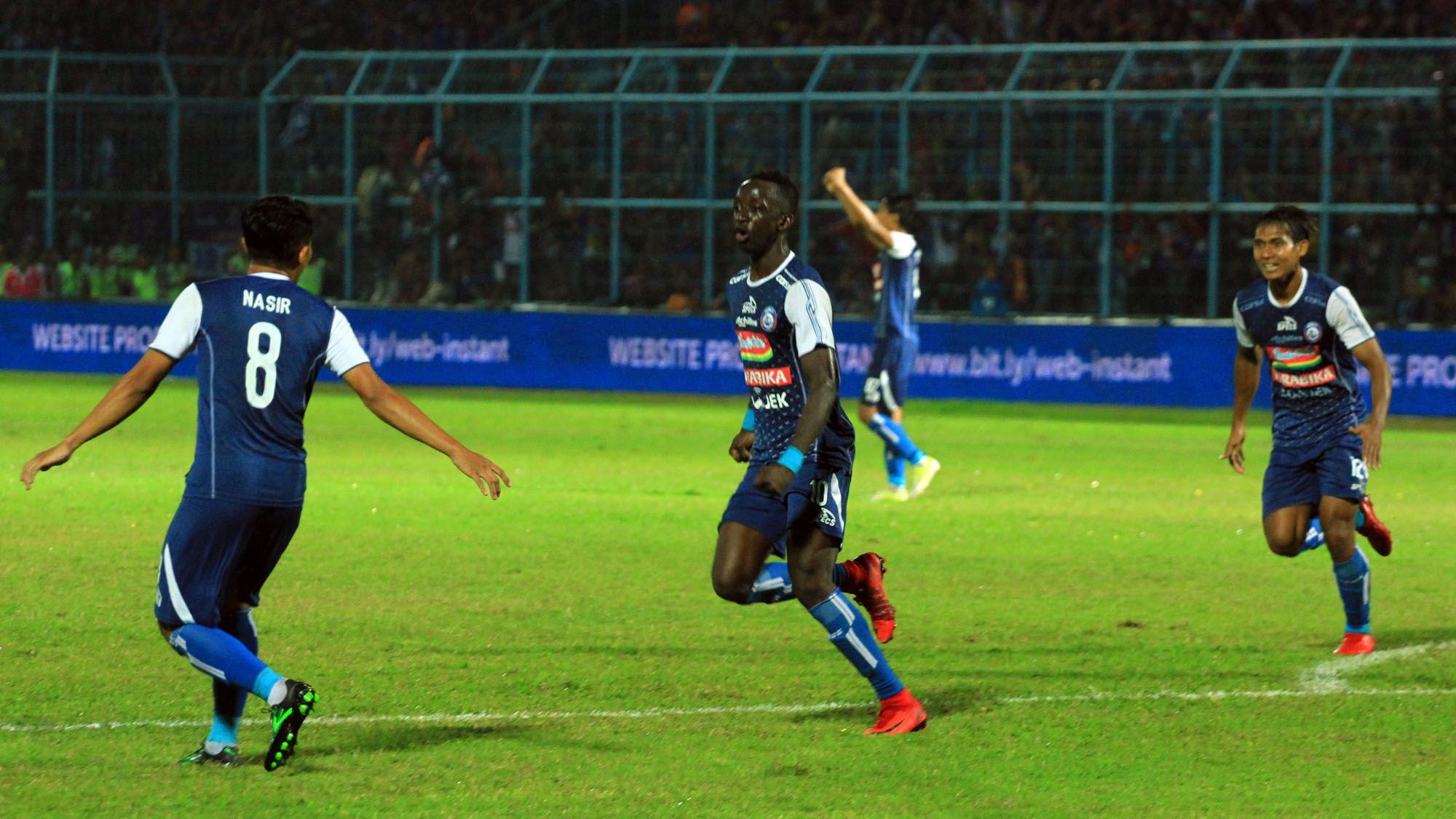 Selebrasi Makan Konate - Arema FC