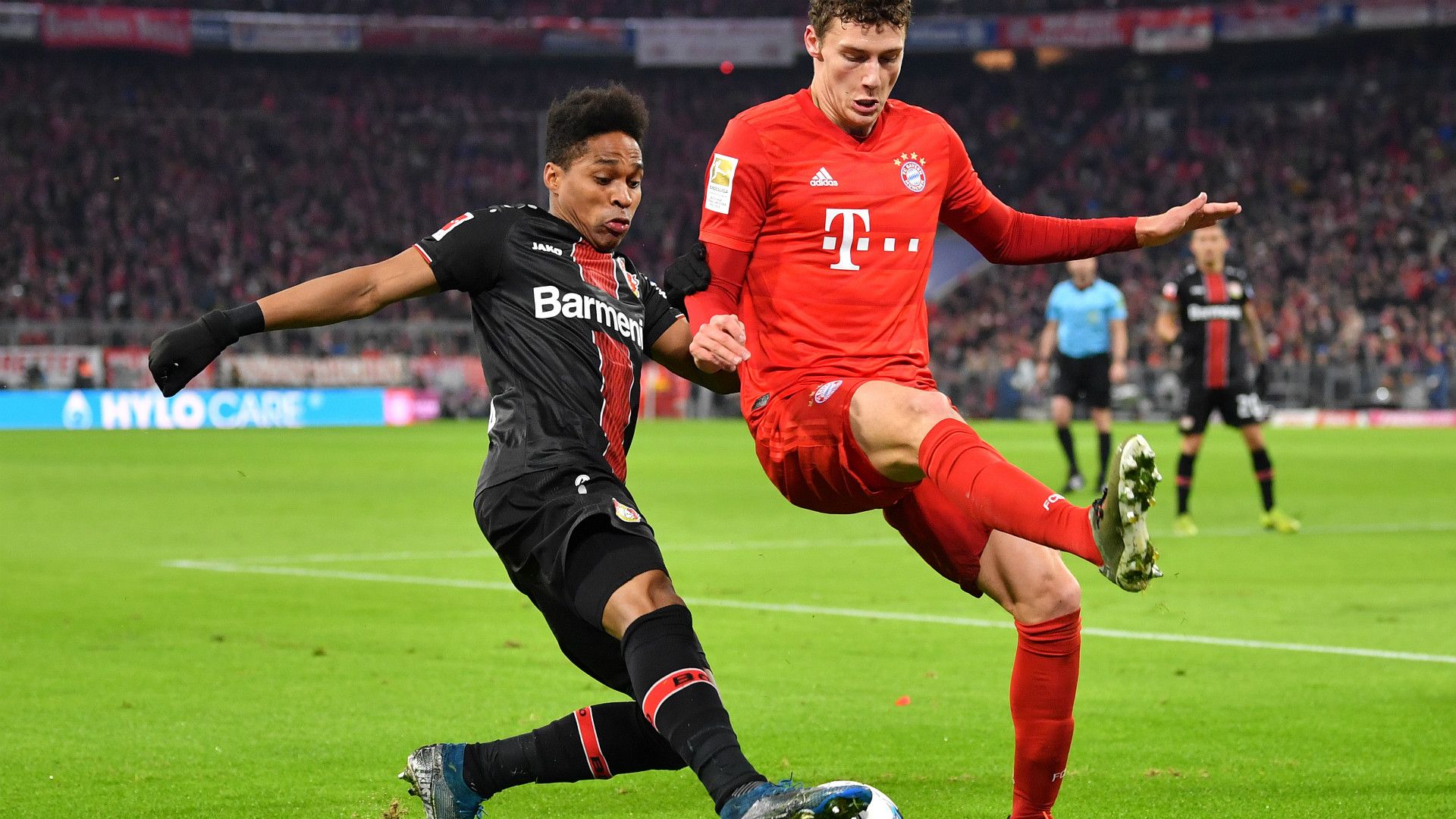 BENJAMIN PAVARD BAYERN MÜNCHEN BUNDESLIGA 30112019
