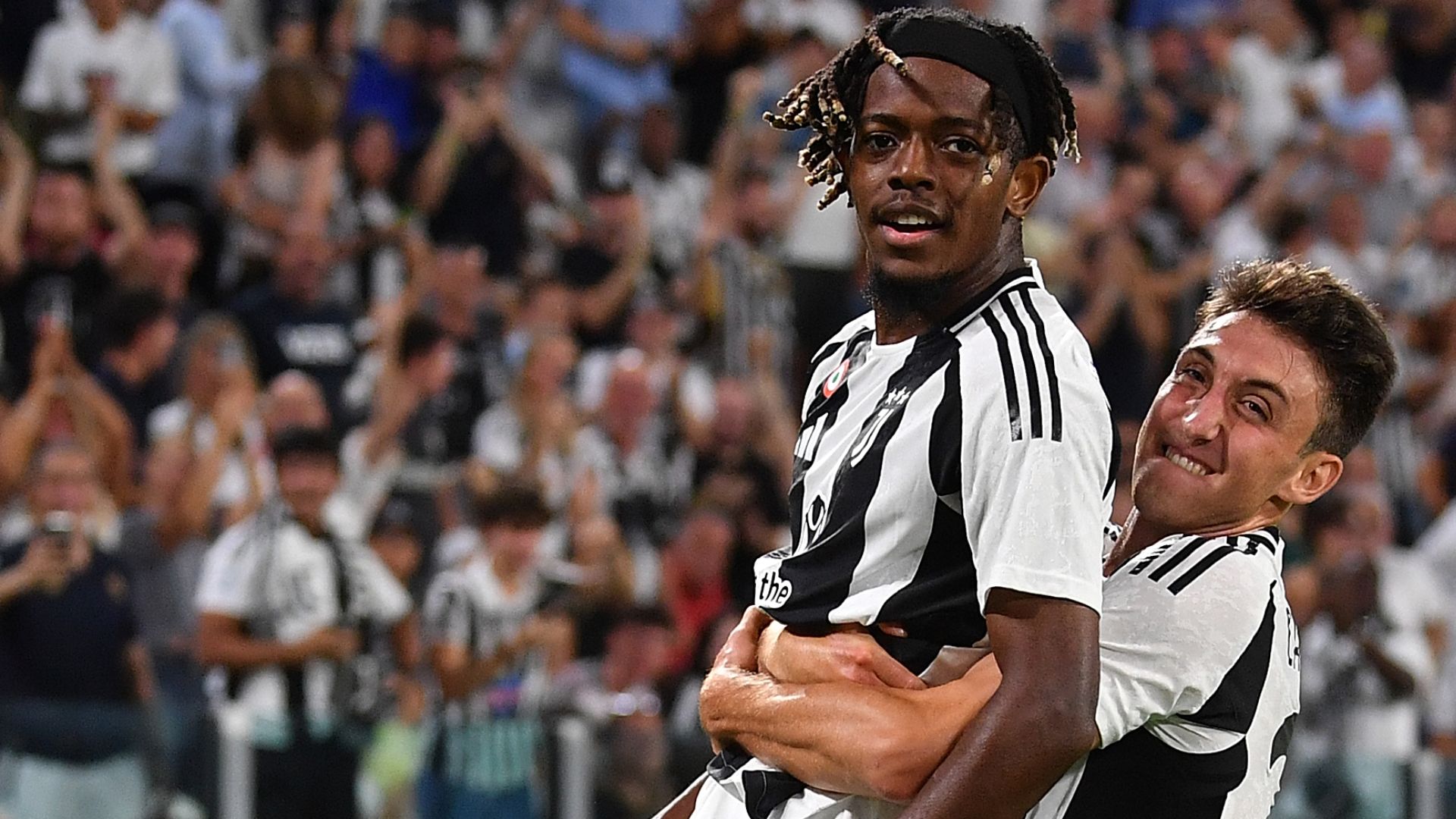 Mbangula Cambiaso Juventus desktop
