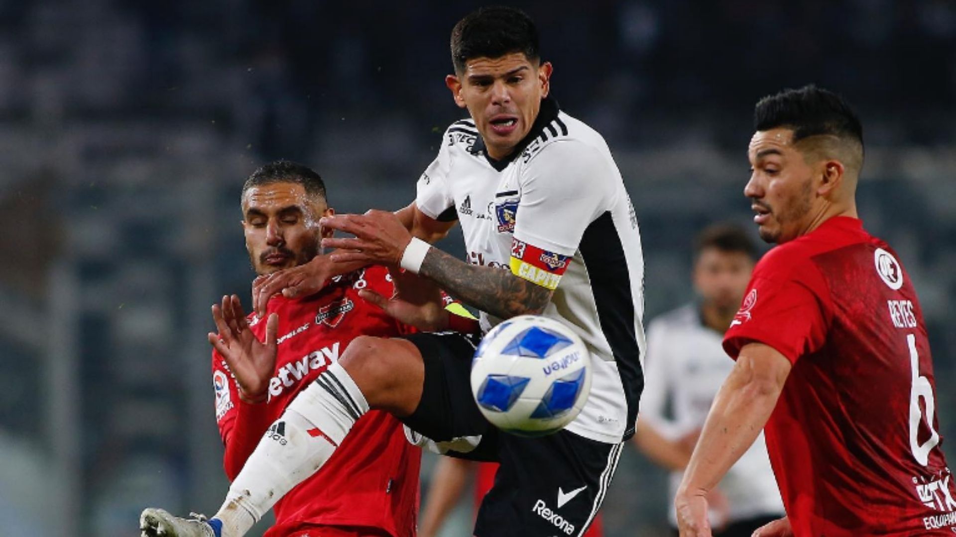 300522 Colo Colo Ñublense Esteban Pavez Lorenzo Reyes