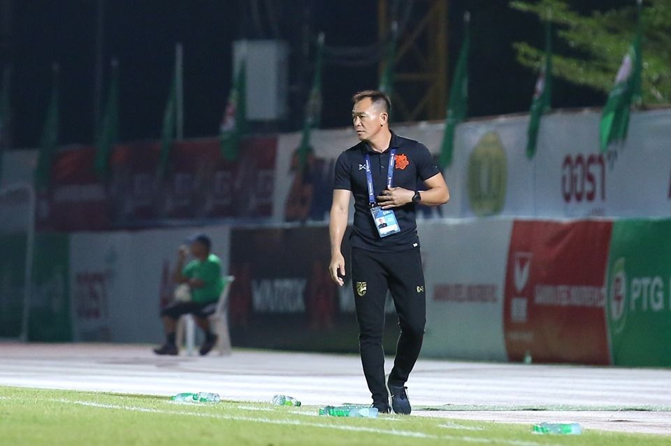 ธวัชชัย ดำรงอ่องตระกูล