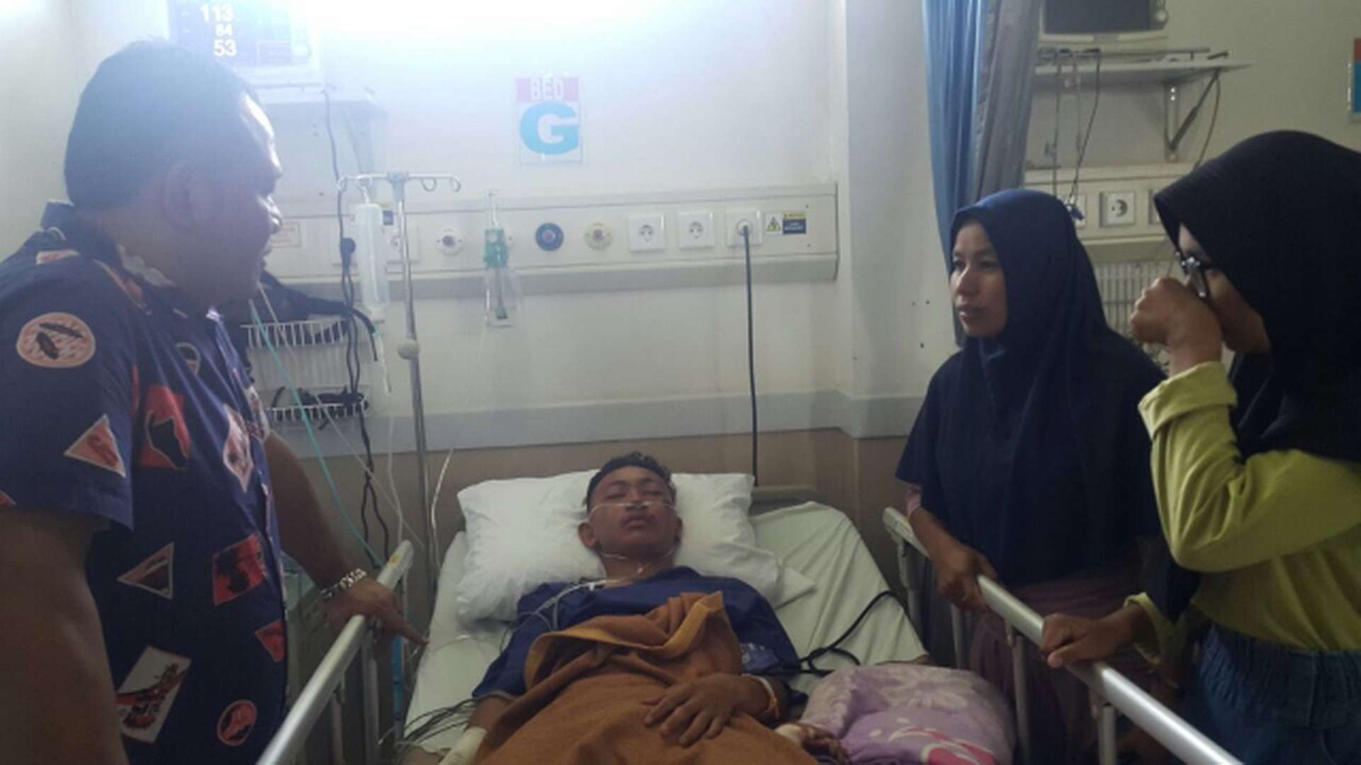 Pembina Arema dan Panpel Kunjungi Rumah Sakit