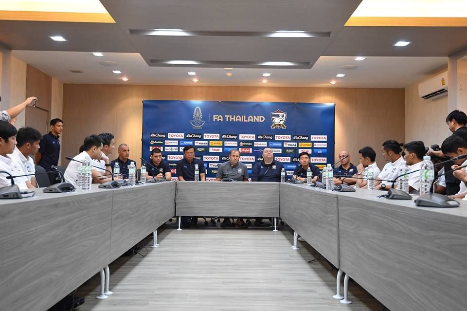 ทีมชาติไทย รายงานตัว