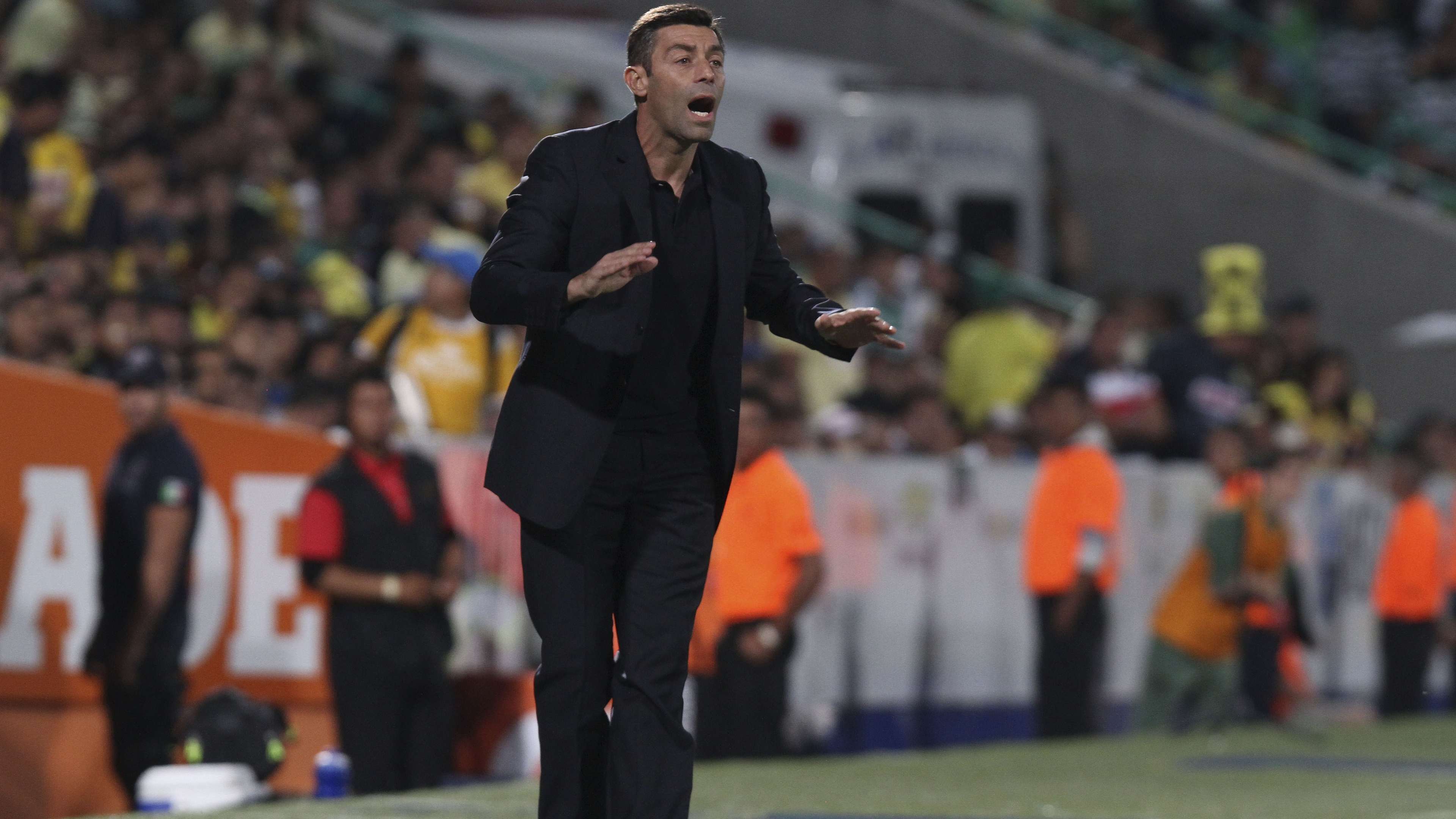 Pedro Caixinha Santos Liga MX